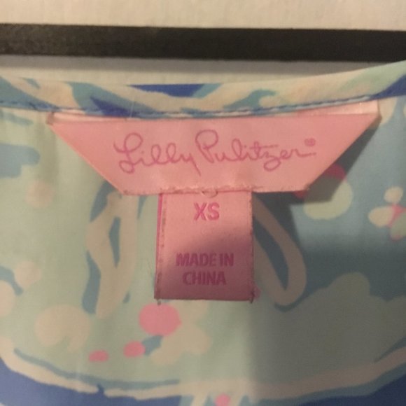 Lilly Pulitzer Ruffle Bottom Top - Picture 5 of 5